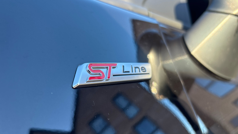 Ford Puma 1.0 EcoBoost Hybrid mHEV ST-Line X 5dr Petrol Hatchback